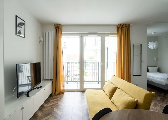 Rentplanet - Przedmiescie Olawskie *