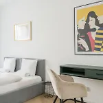 Rentplanet - Przedmiescie Olawskie Apartment