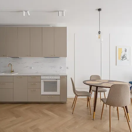 Rentplanet - Przedmiescie Olawskie 아파트